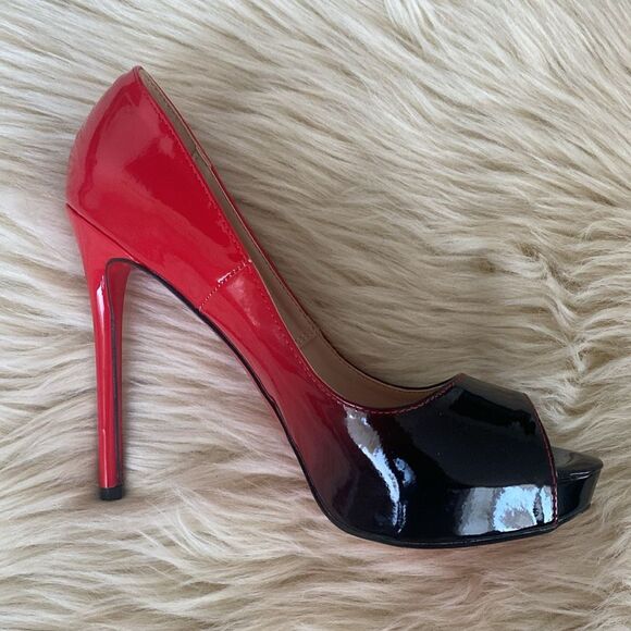 Christian Louboutin New Very Prive Red and Black Heels with Stiletto Design NWOB - Picture 2 of 16